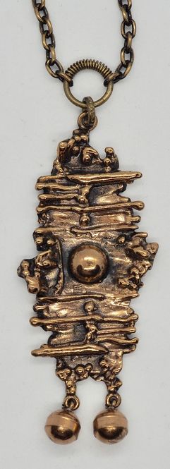 Hovedbilde Halssmykke i bronse - P. Sarpaneva, Finland