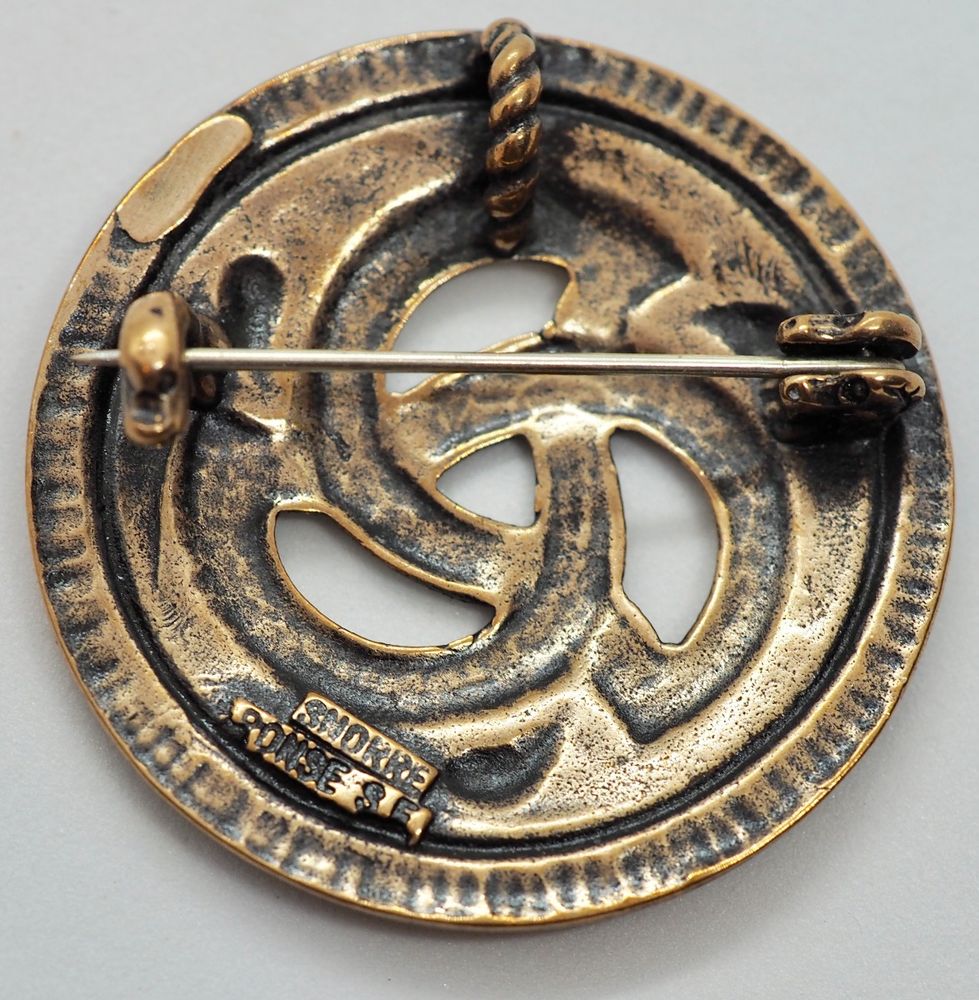 Anheng/Brosje i bronse - Snorre-serien - Sigmund Espeland