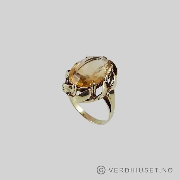 Hovedbilde Ring i 14 K gull med stor gul sten