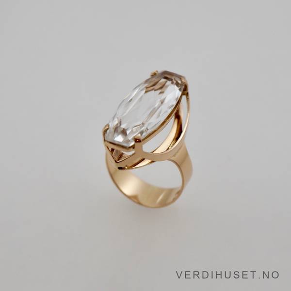 Hovedbilde Ring i 14 K gull med stor blank sten