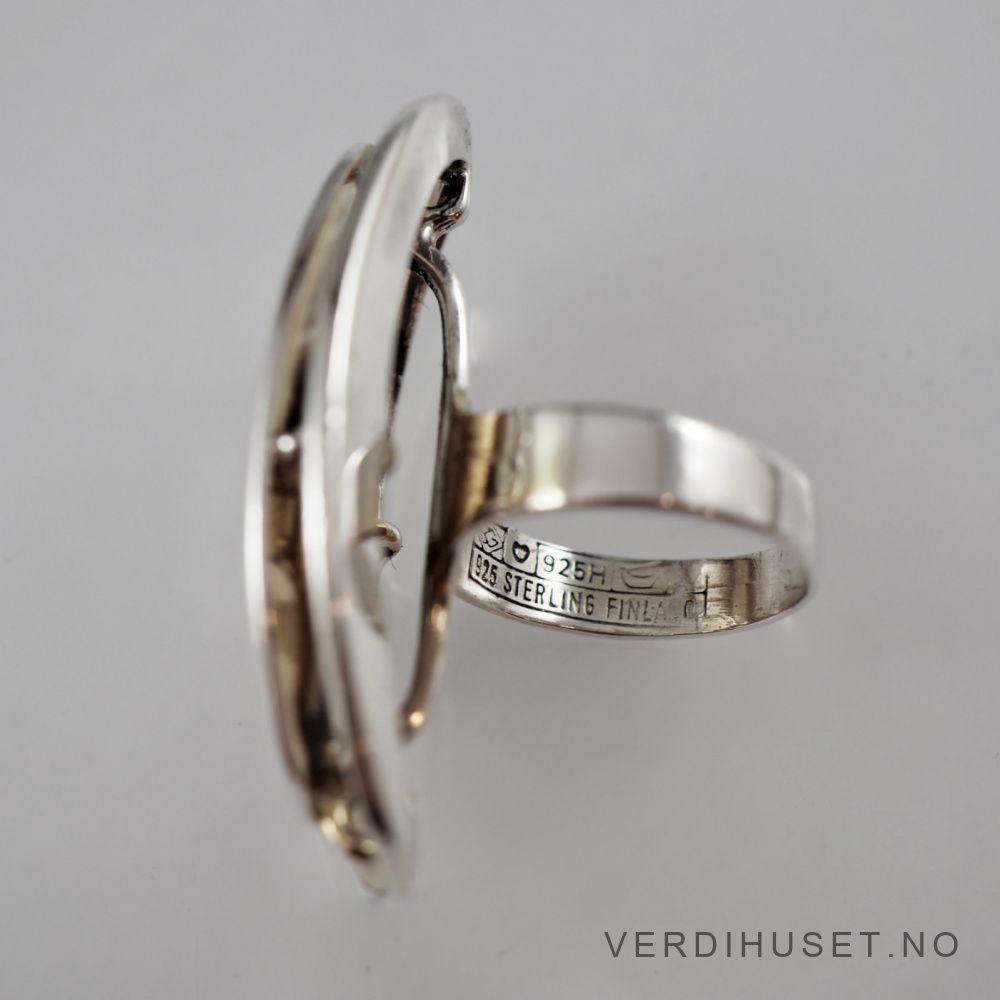 Ring i sølv - E. Granit & co