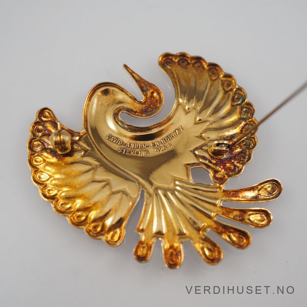 Hovedbilde Brosje/Påfugl i forgylt sølv med lilla emalje - ...