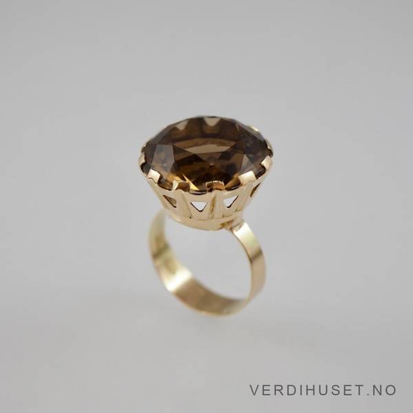 Hovedbilde Ring i 14 K gull med røyk kvarts