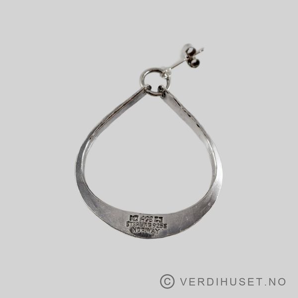 Hovedbilde Ørepynt i sølv - Anna Greta Eker/Plus Fredrikstad