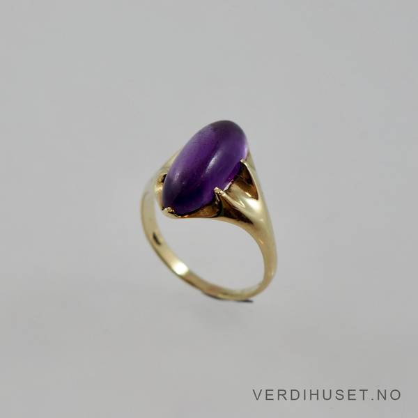 Hovedbilde Ring i 14 K gull med lilla sten