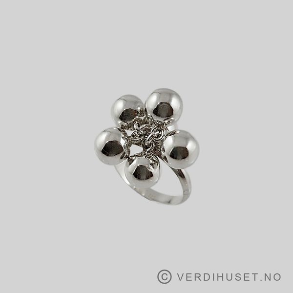 Hovedbilde Ring i sølv med 