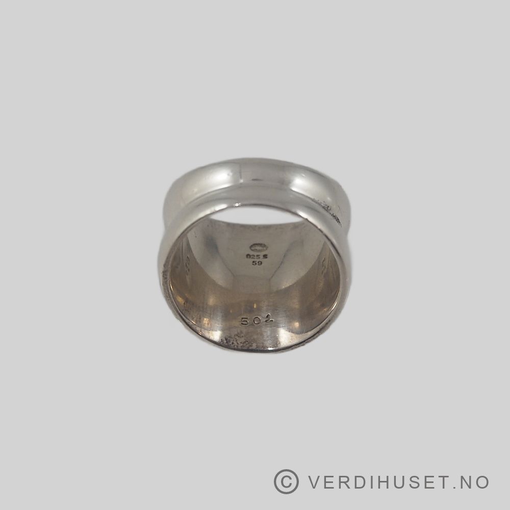 Ring i sølv - 
