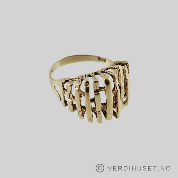 Bilde av Ring i 14 K gull 