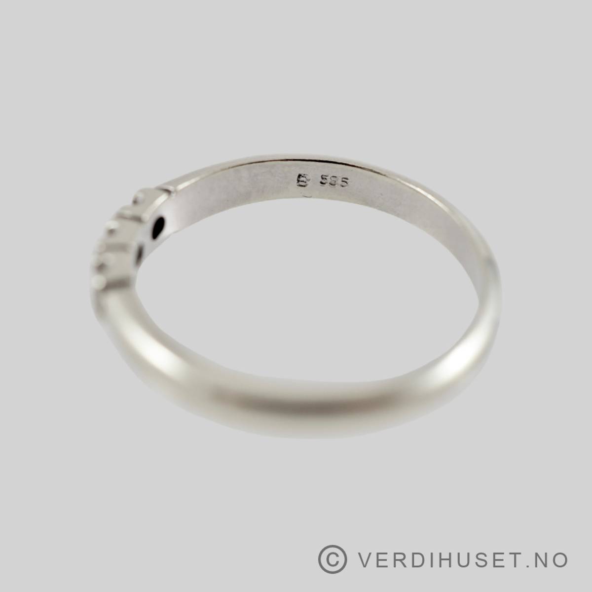 Allianse-ring i 14 K hvitt gull med 3 diamanter