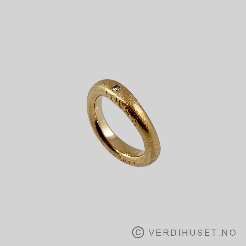 Ring i 14 K gull med diamant - 