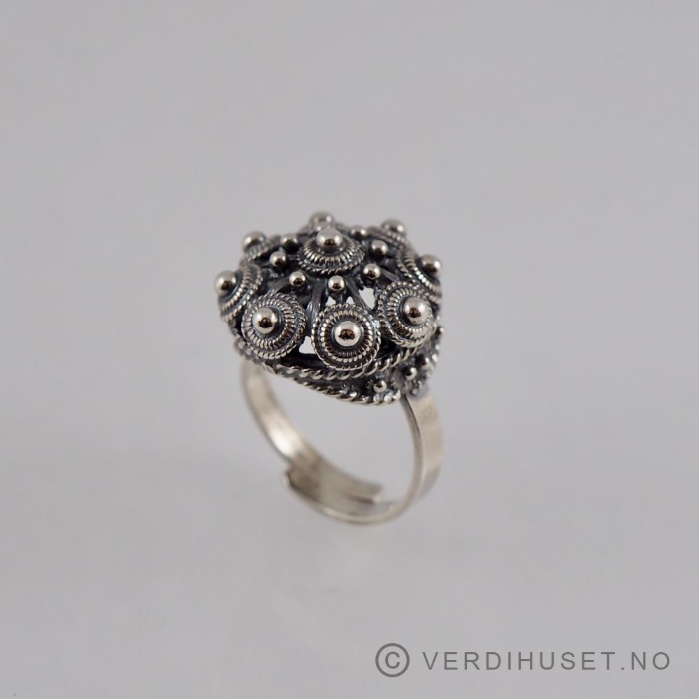 Ring i sølv